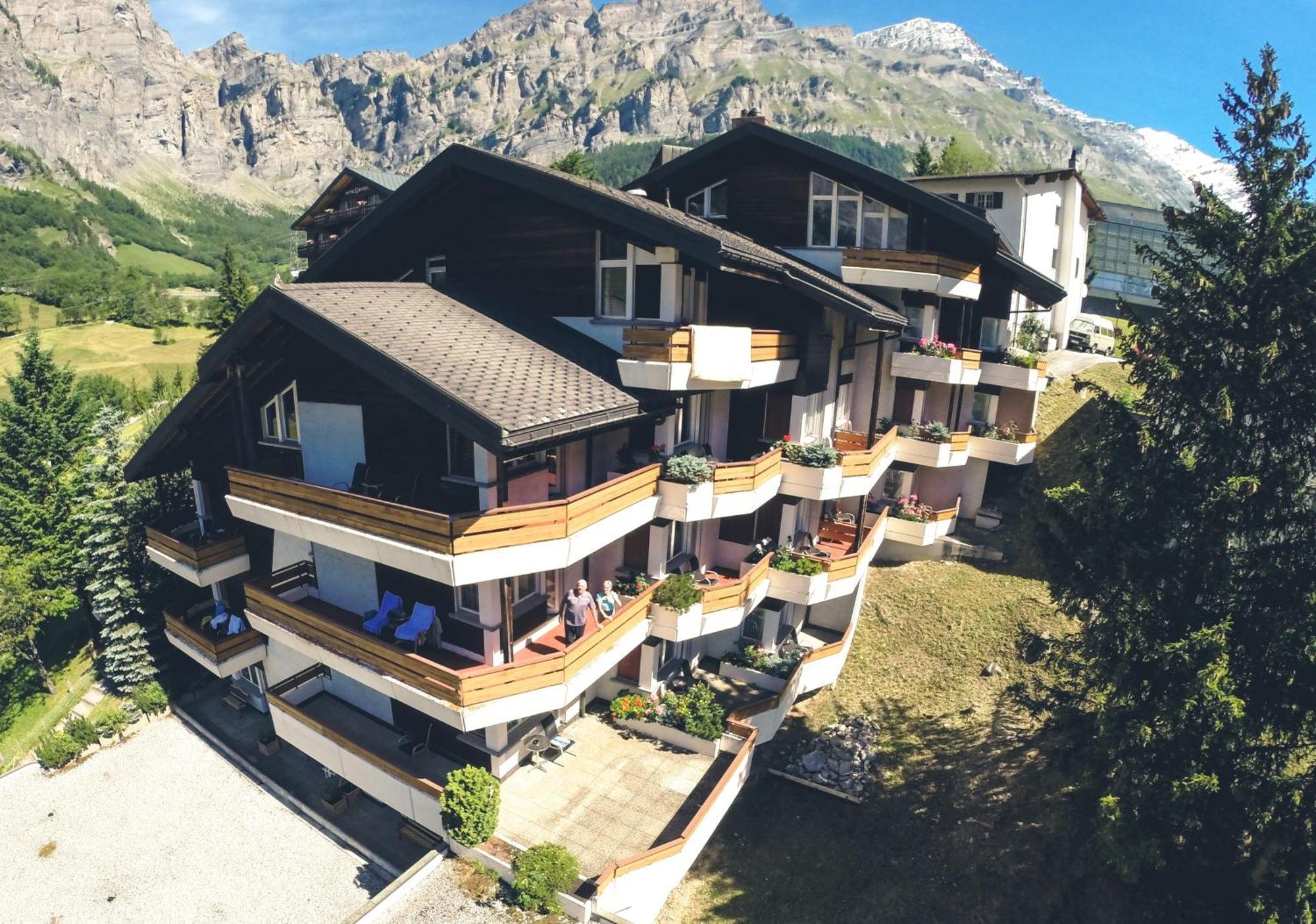 Hotel Alpenblick-Leukerbad-Therme Екстериор снимка