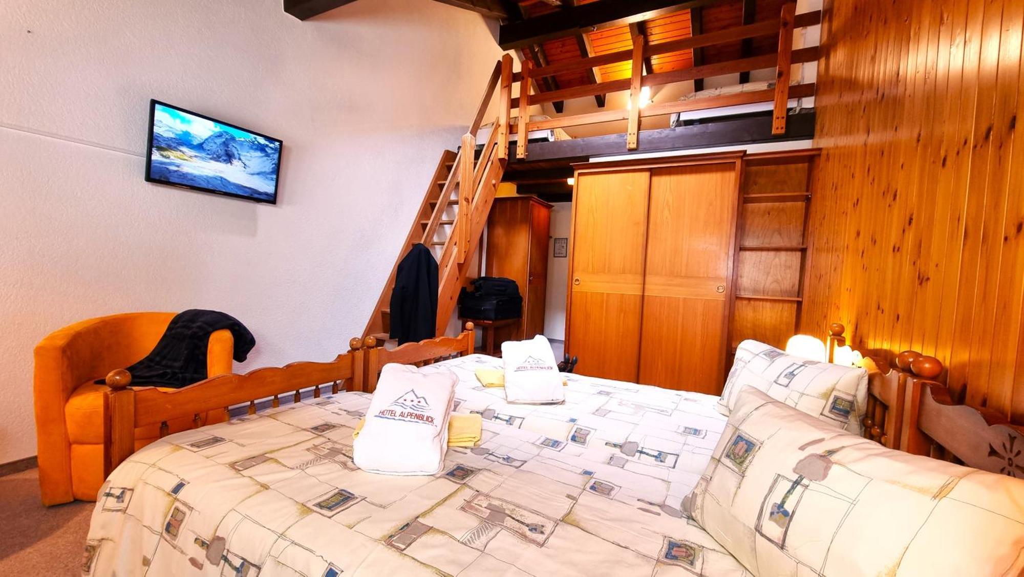 Hotel Alpenblick-Leukerbad-Therme Стая снимка
